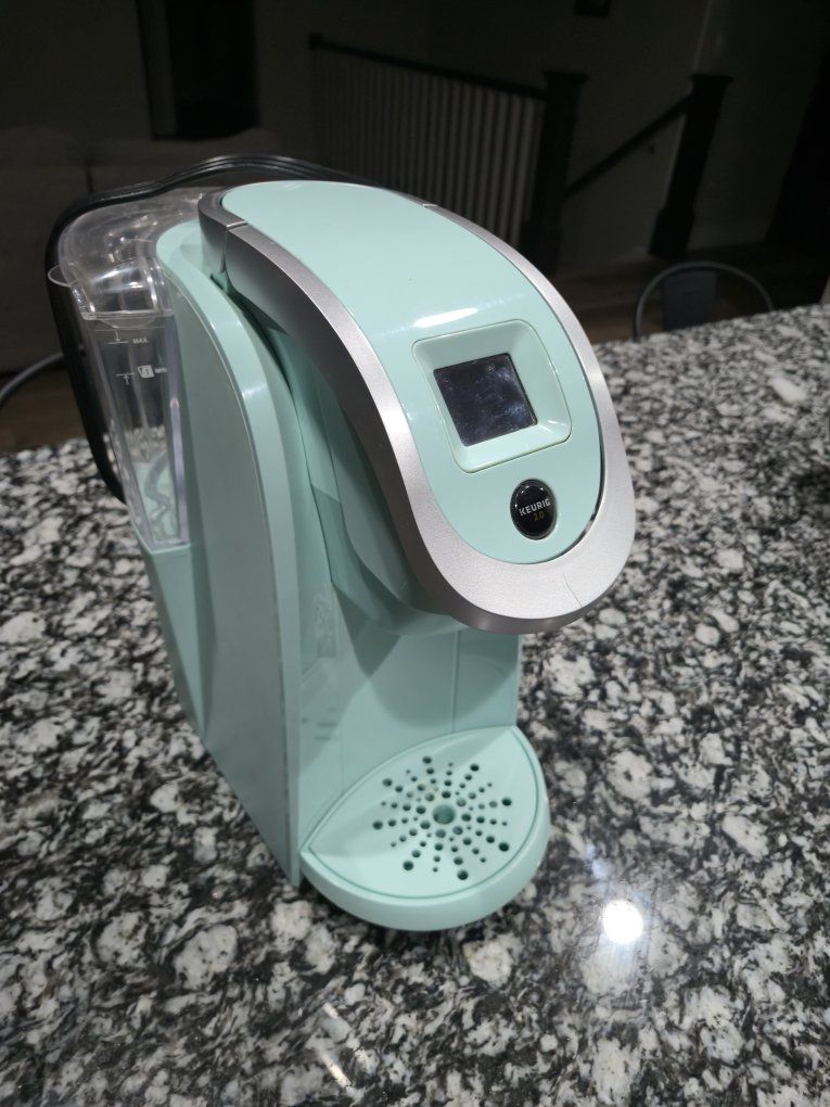 Keurig K-Mini Plus in Oasis Aqua