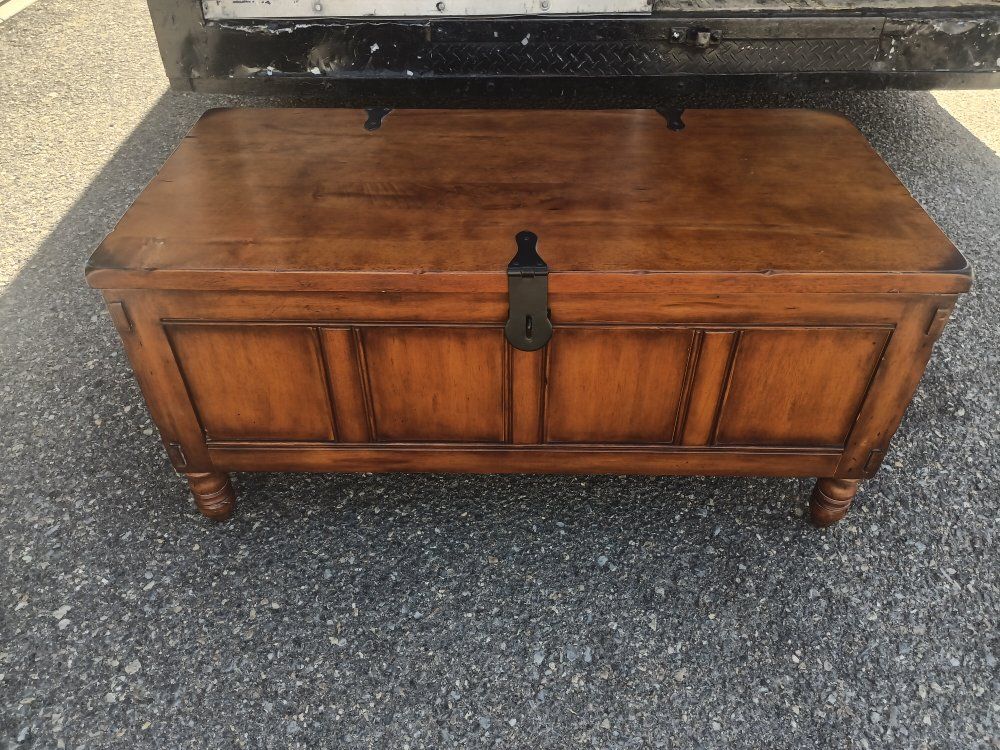 wood trunk 42x20x20