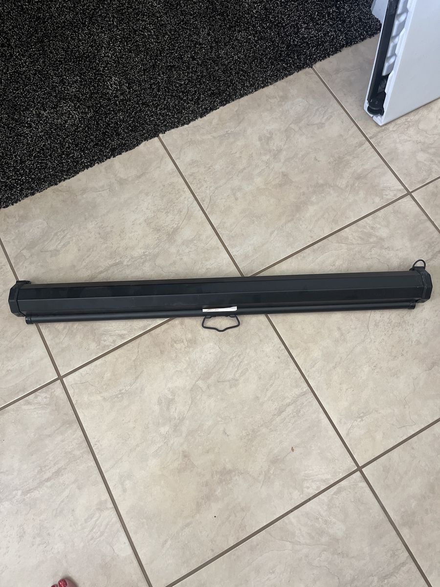 Portable Projection screen