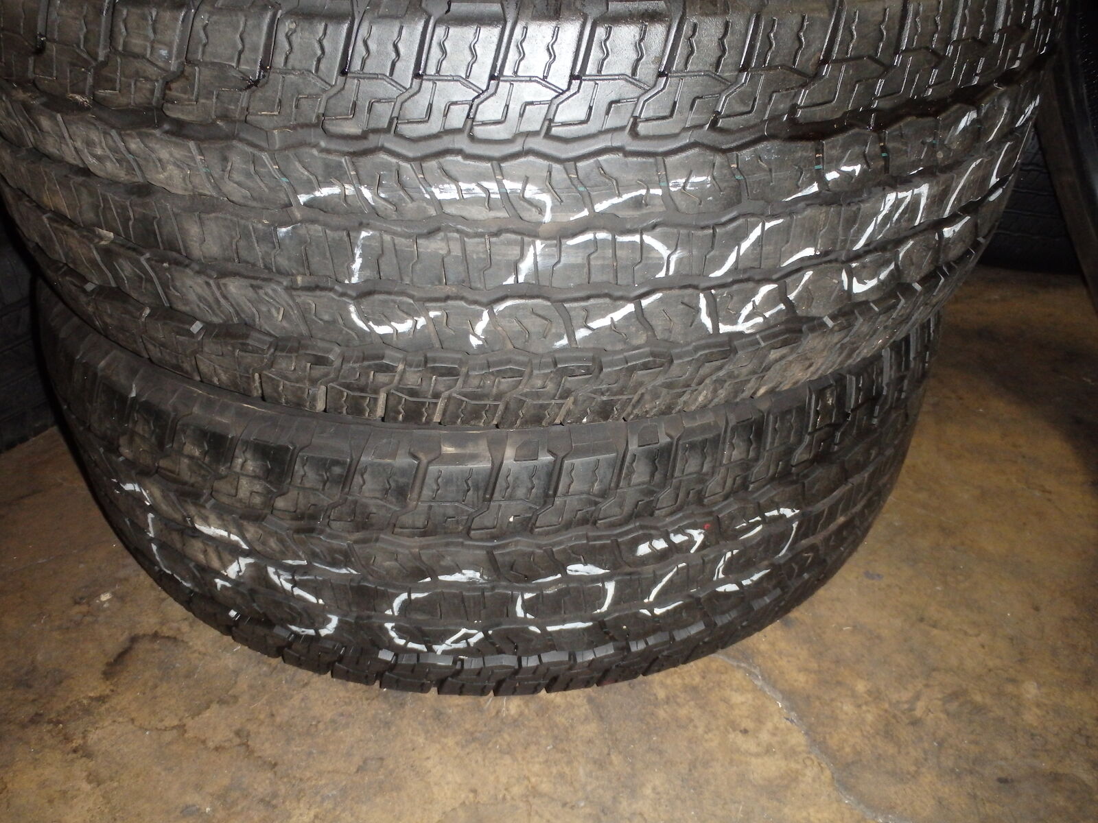 275/60R20 GOODYEAR WRANGLER TERRITORY AT PAIR OF TWO USED TIRES