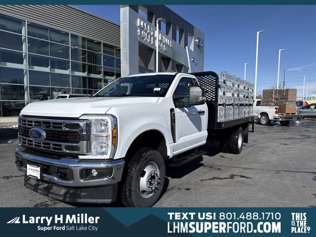 2025 Ford F-350 Super Duty XL