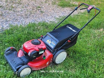 Troy bilt self propelled lawn mower.