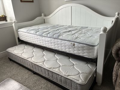 White Wood Daybed with Trundle and Mattresses