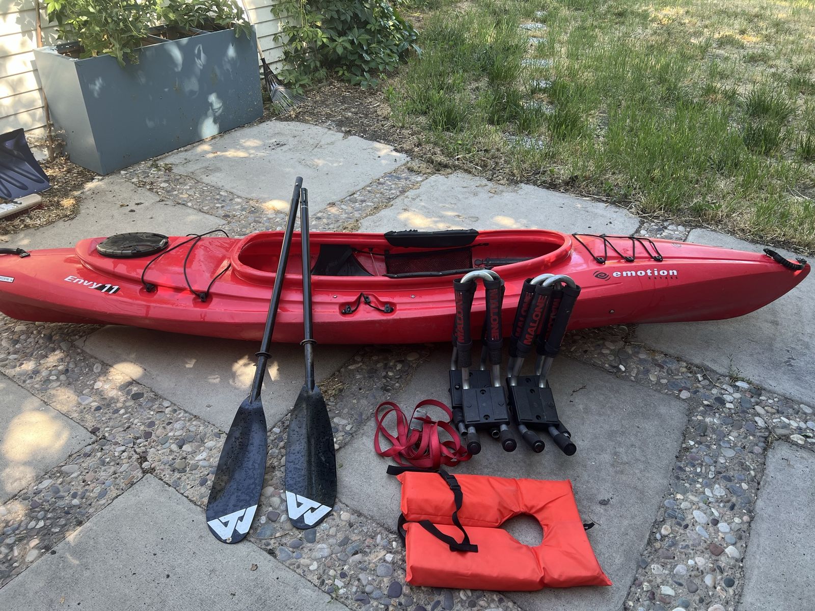 Kayak bundle - Emotion Envy 11