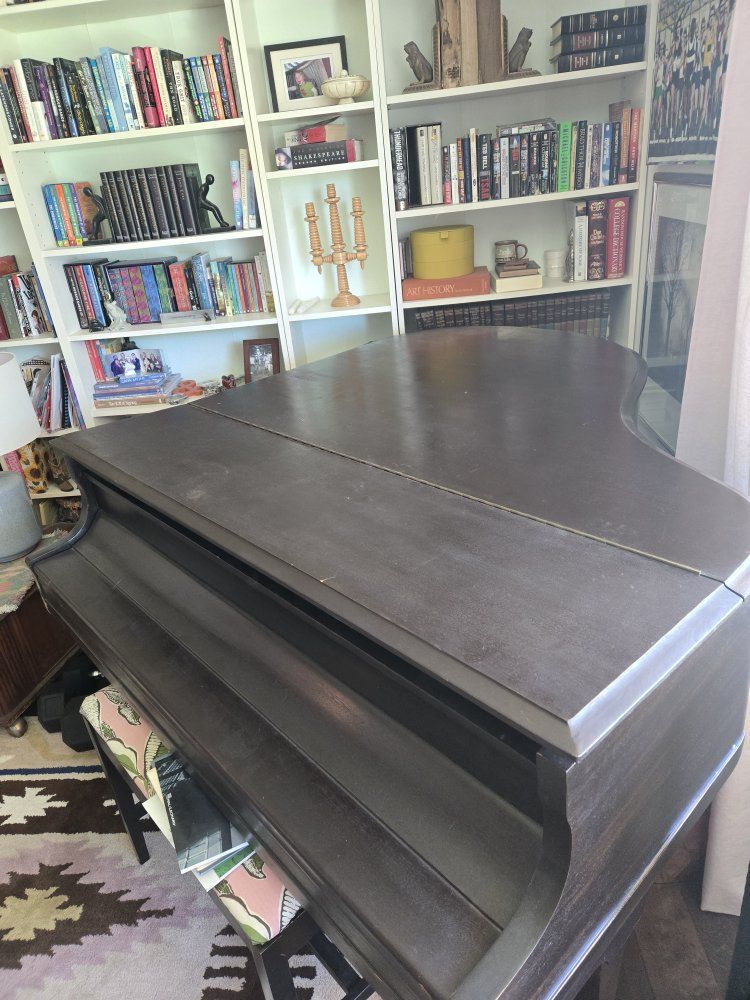 Main image 5