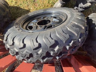 Plolaris Sportsmans tires and wheels