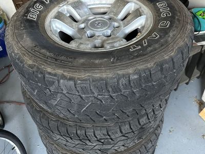 Tacoma wheels and tires 6x5.5