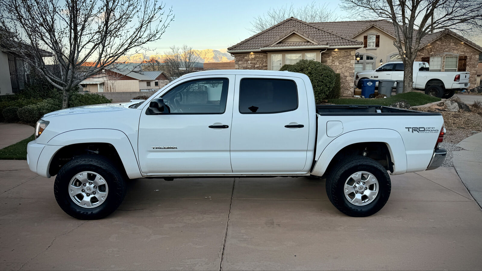 2010 TOYOTA TACOMA TRD Off Road