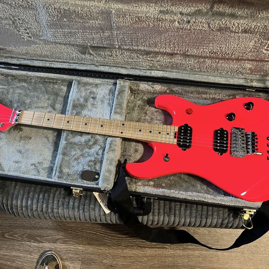 EVH 5150 Series Electric Guitar - Pink, Excellent Condition w/ Hard Case