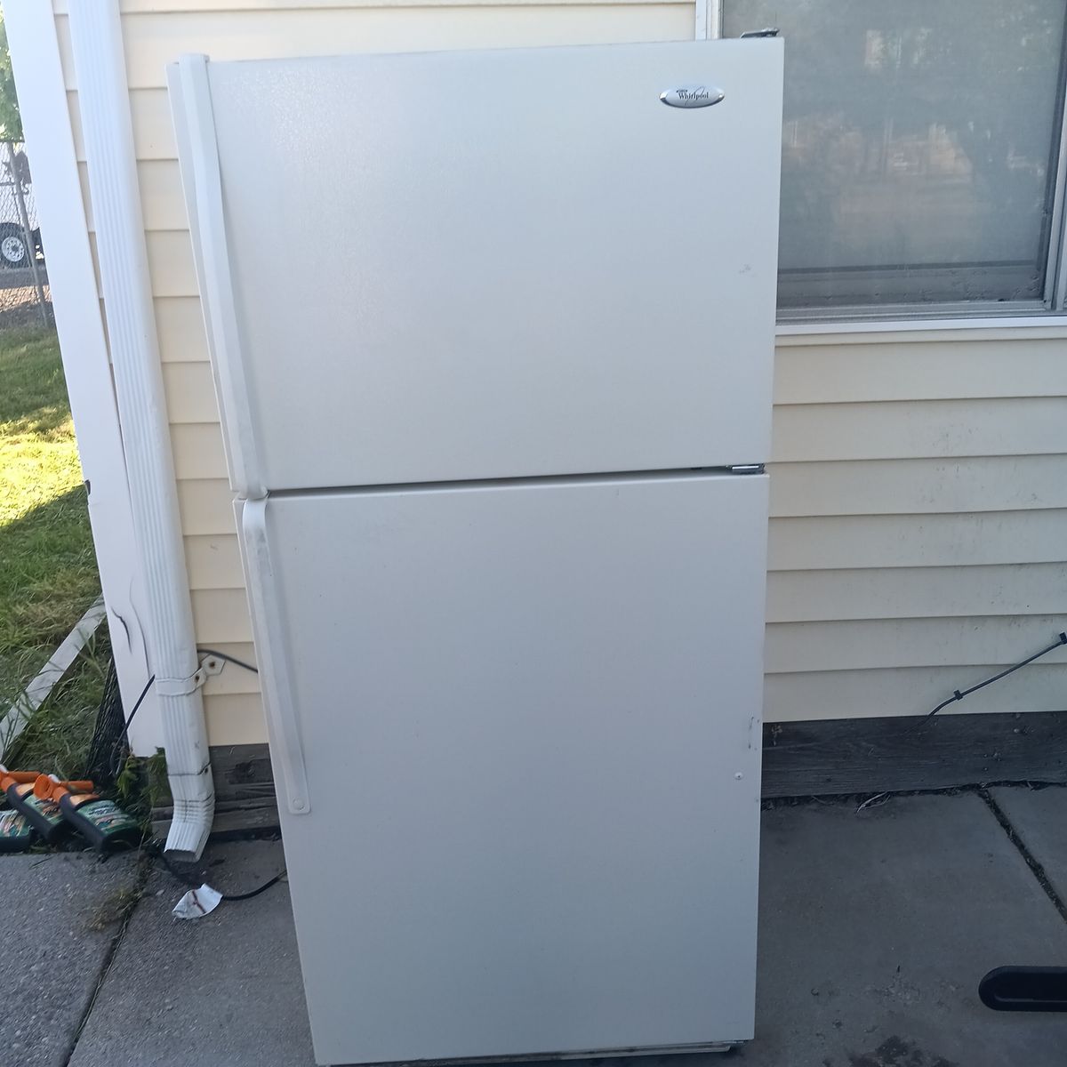 Free fridge. Works but over time will get a bit of water build-up in the bottom