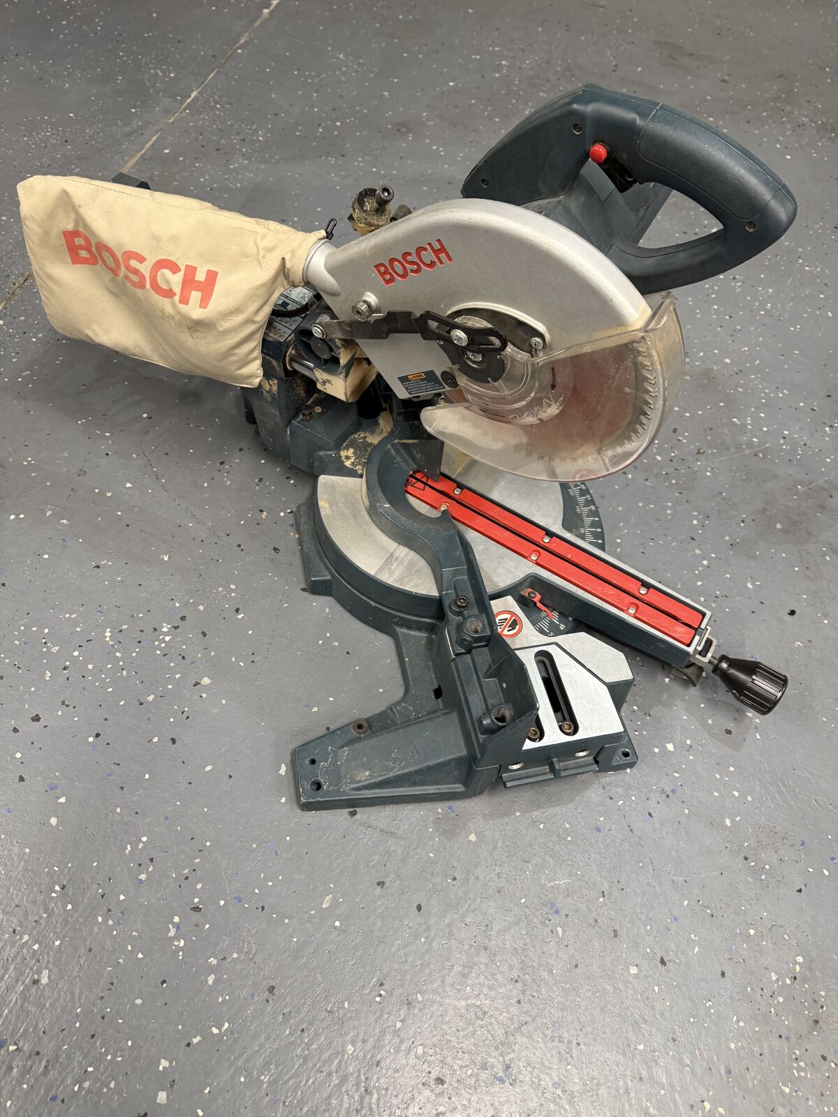10'' Bosch compound miter saw