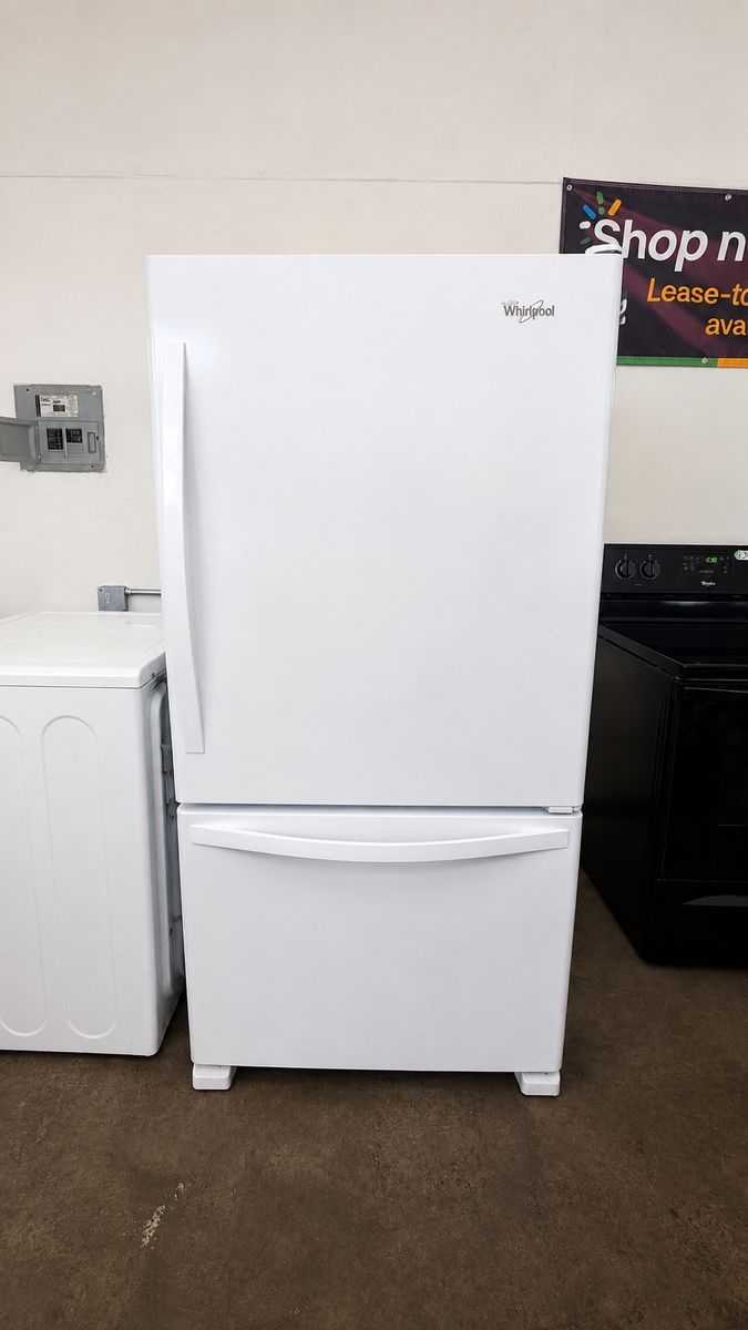Whirlpool Bottom Freezer Refrigerator - White