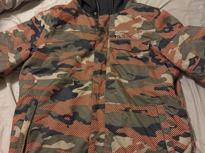 Oakley BioZone Snowboard Jacket & Pants Set XXL – Excellent Condition