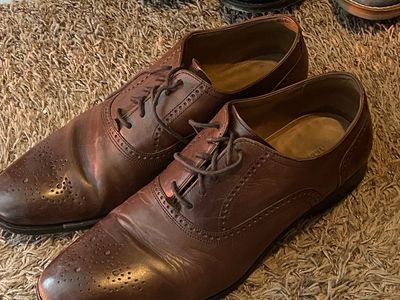 Allen Edmonds THE WHOLE LOT FOR $200 size 11 and one 11.5