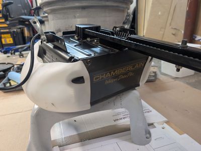 Chamberlain Whisper Drive Plus 41DB002-2 Garage Door Opener System - Used, Good Condition Belt Drive