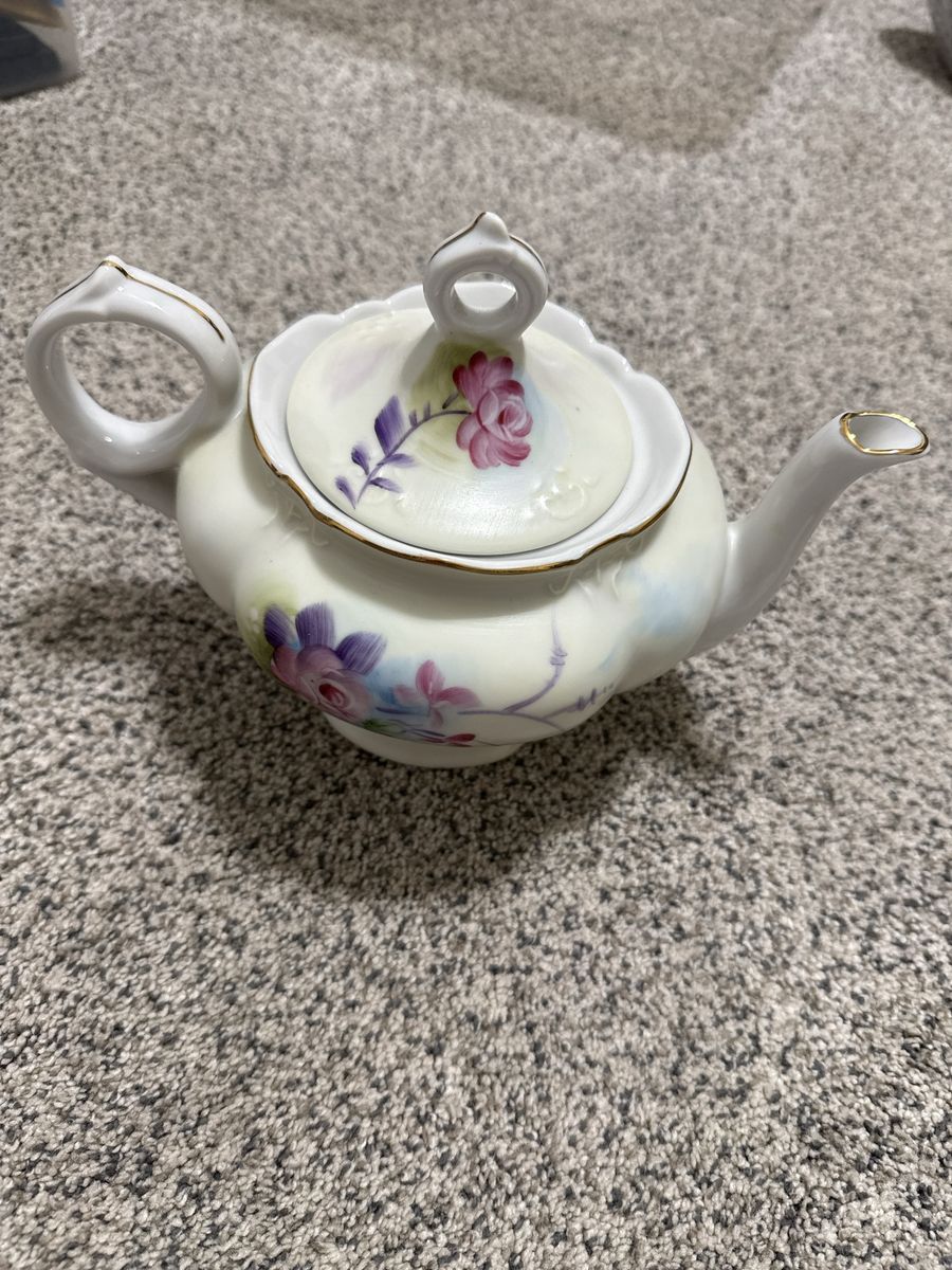 Musical Floral Teapot with Gold Trim