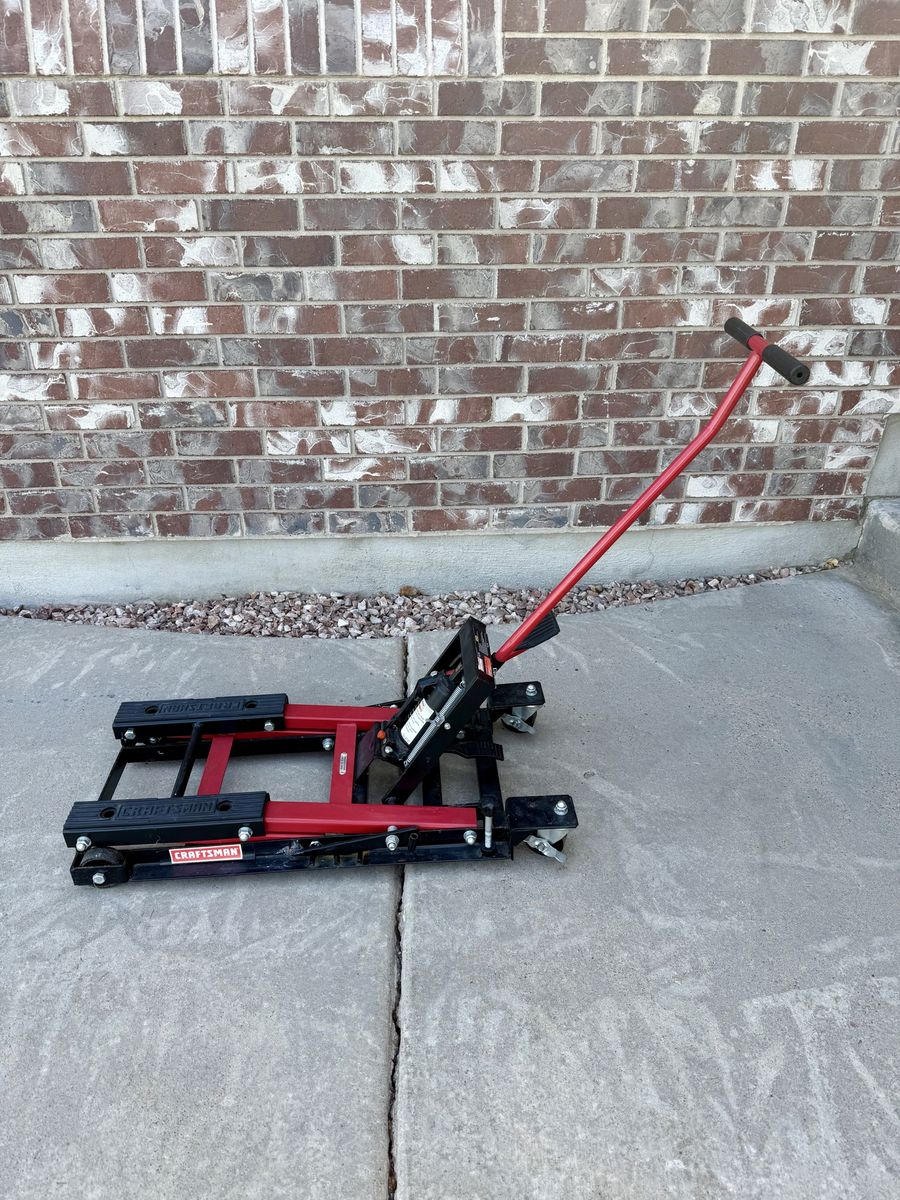 *Needs Repair* Craftsman 50190 1500 Lbs Motorcycle ATV Lift Jack