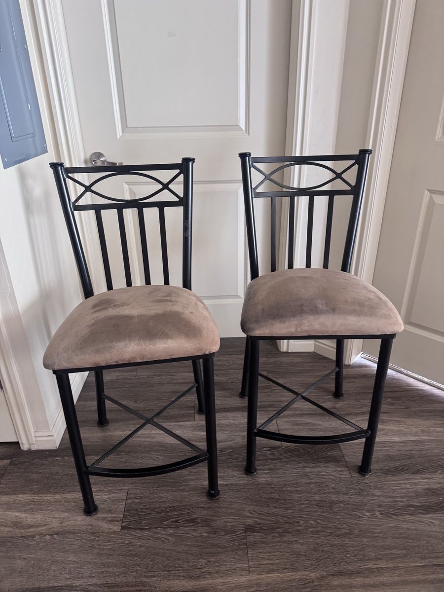 Set of Barstools