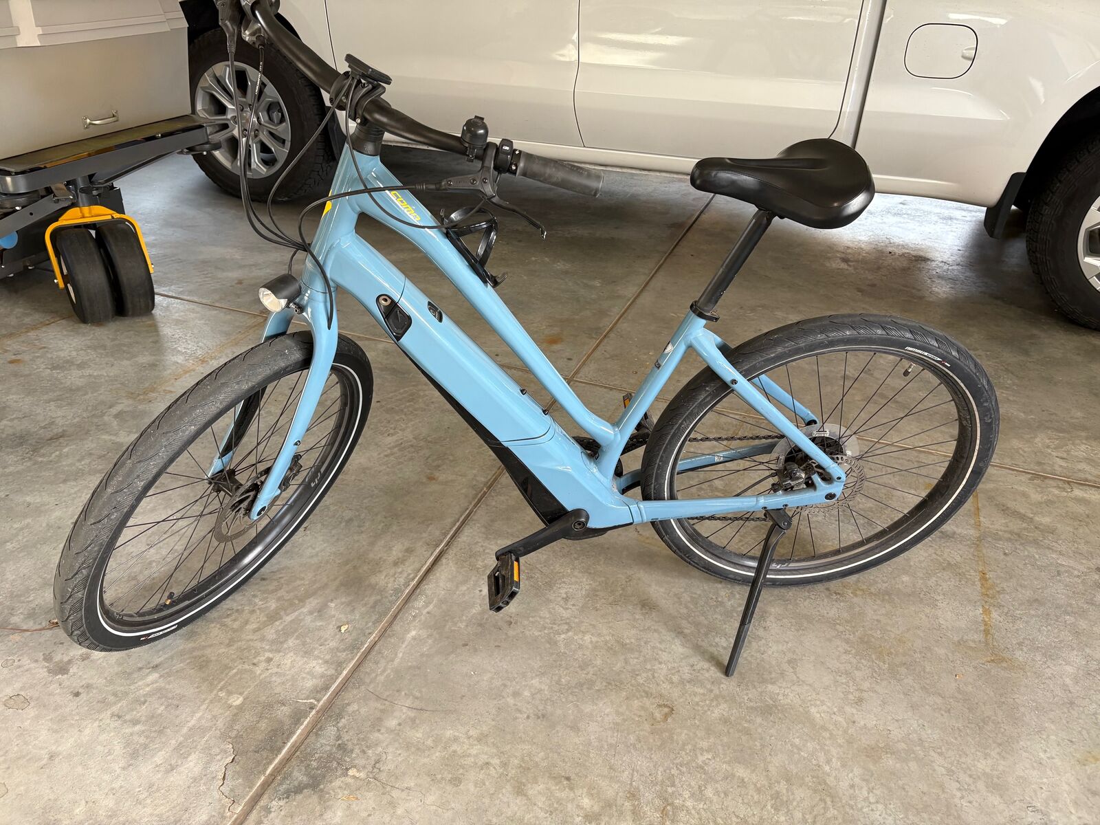 2020 Specialized Como Class 1, large, with charger
