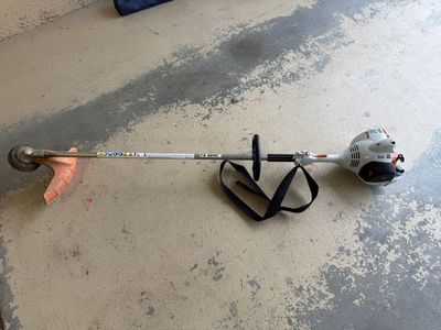 Stihl FS-56RC Trimmer