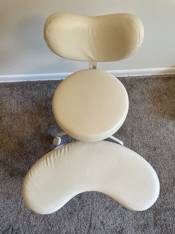 Pipersong Ergonomic Criss Cross Kneeling Chair w Backrest