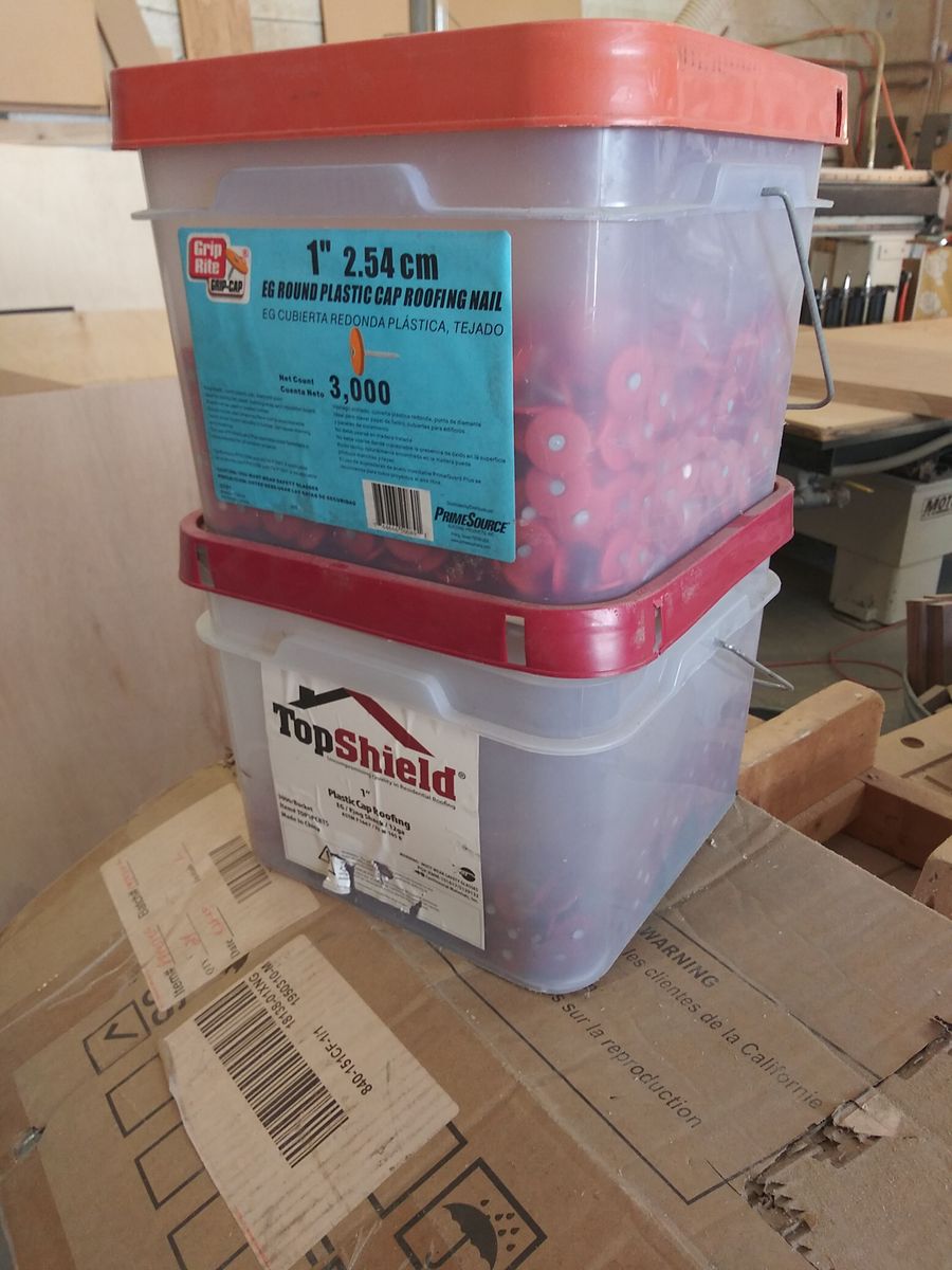 Roofing plastic cap nails, 1 inch