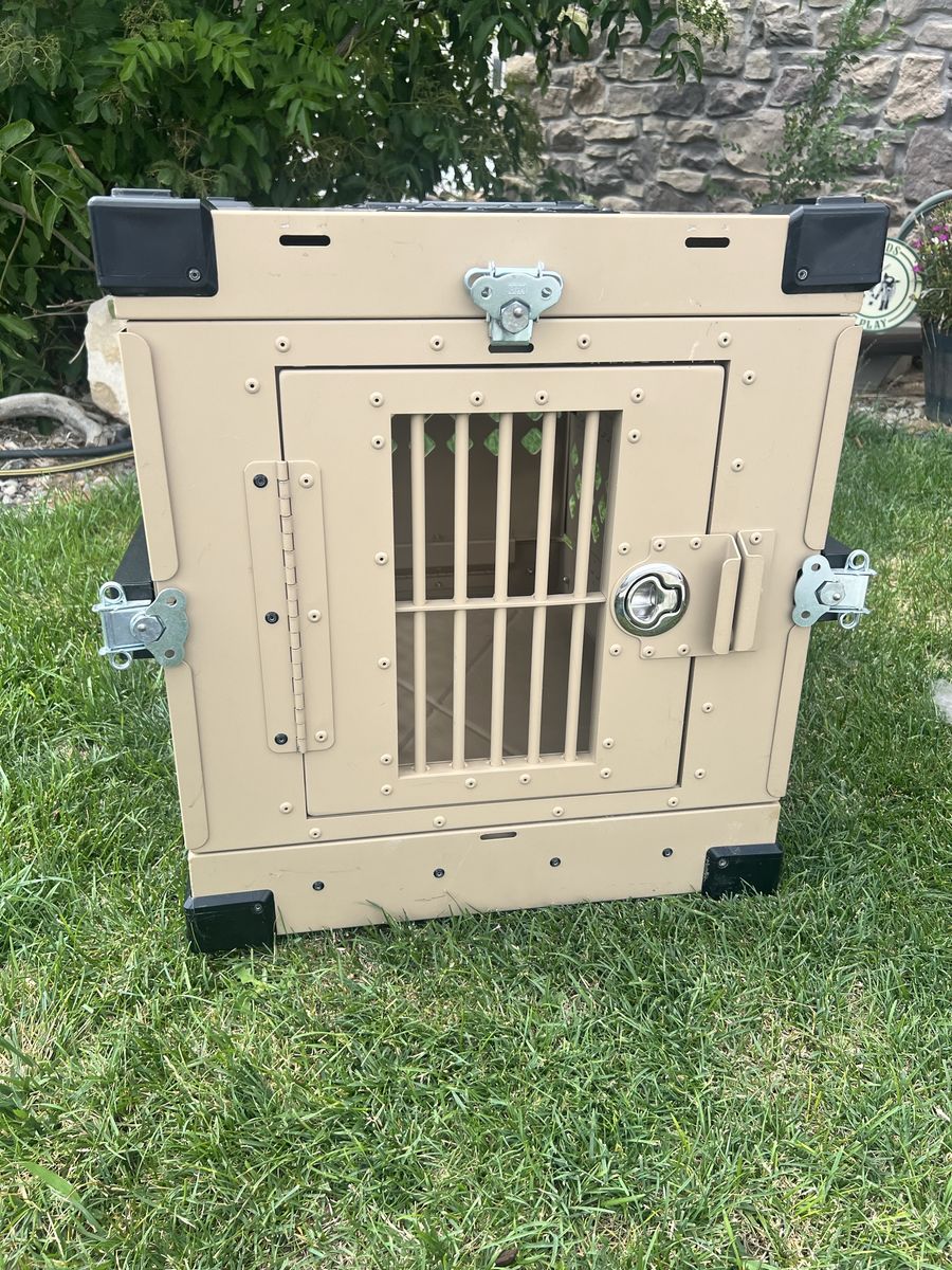 Impact Collapsable Dog Crate