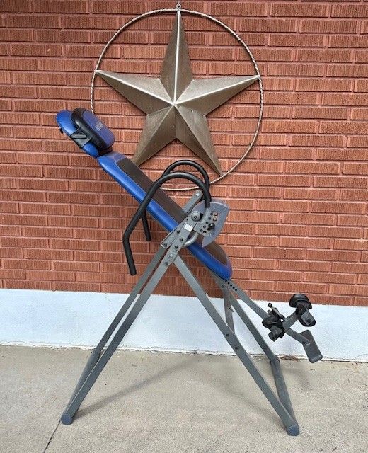 Innova Inversion Table