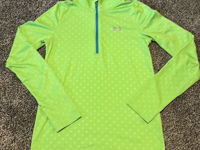 Under Armour HeatGear 1/4 Zip Long Sleeve Shirt-YL