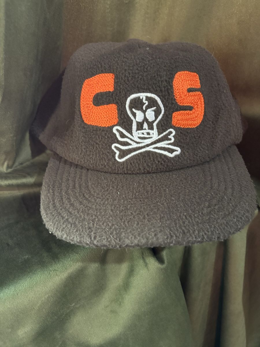 Cheatin Snakes Skull and Crossbones hat