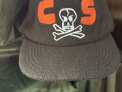 Cheatin Snakes Skull and Crossbones hat