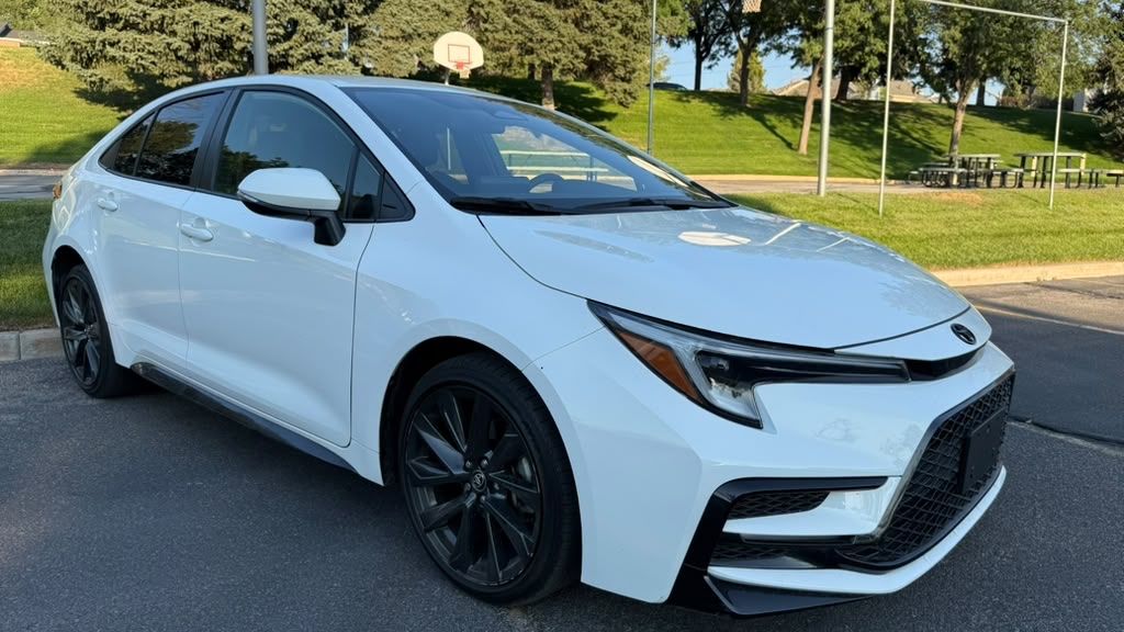 2025 Toyota Corolla XSE