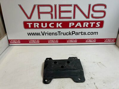 Freightliner Bracket
