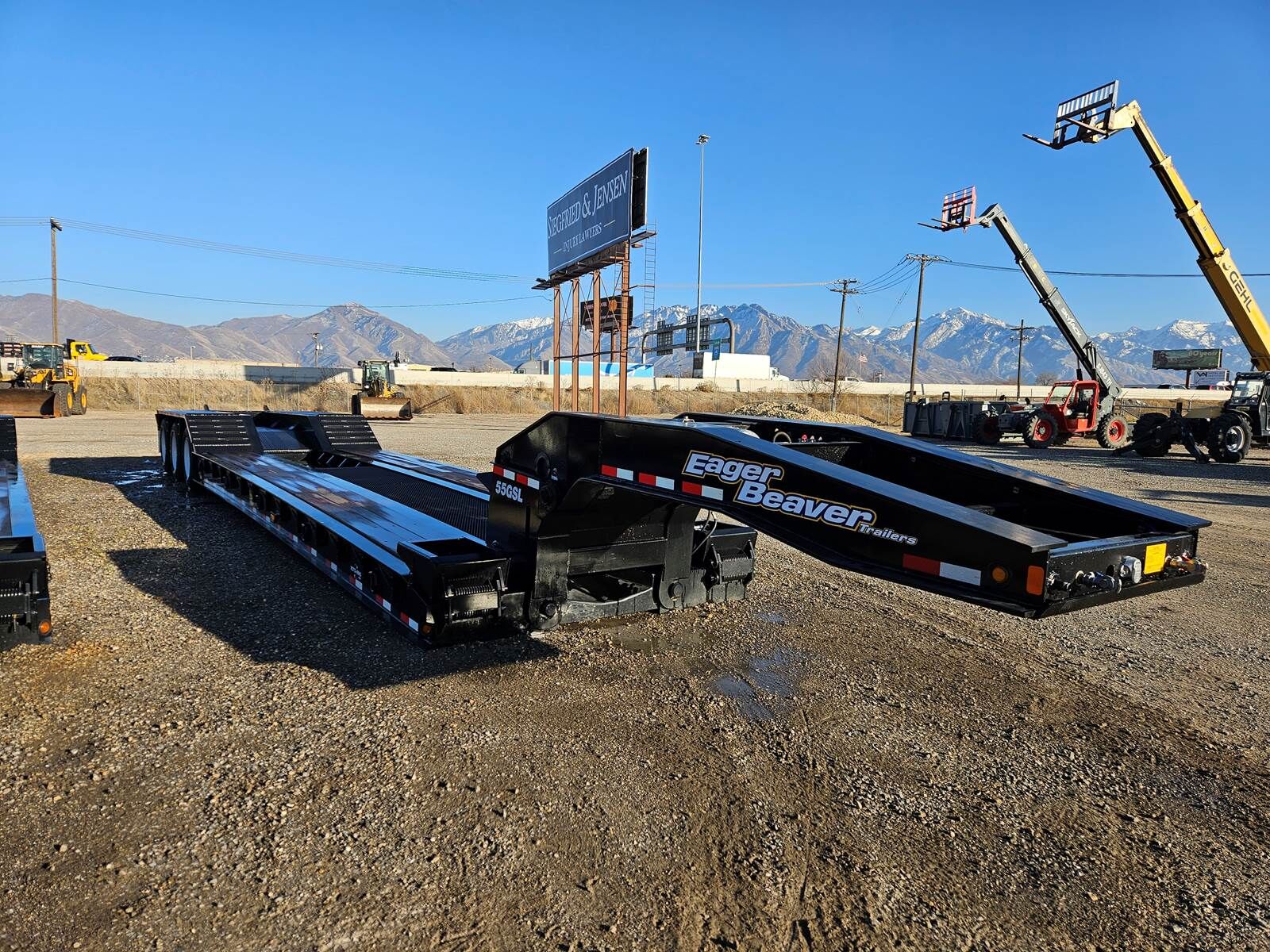 2026 Eager Beaver 55 GSL-3 Lowboy Trailer