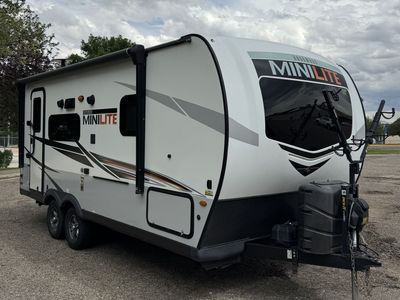 2021 RLT2109SW Forest River Rockwood mini lite,