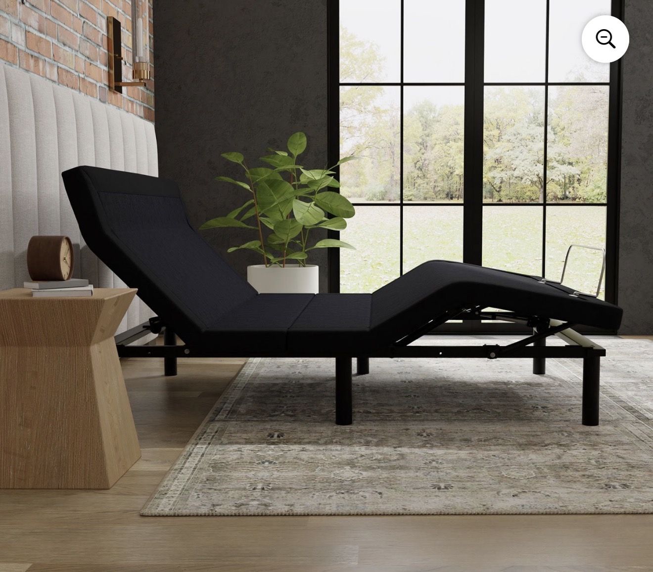 King size Member's Mark Premier Adjustable Base with Pillow Tilt and Massage (retail $1000)