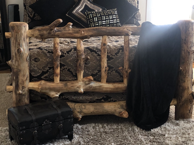 Custom log bed
