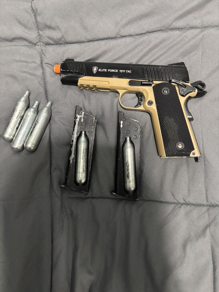 Elite Force 1911 Airsoft Pistol