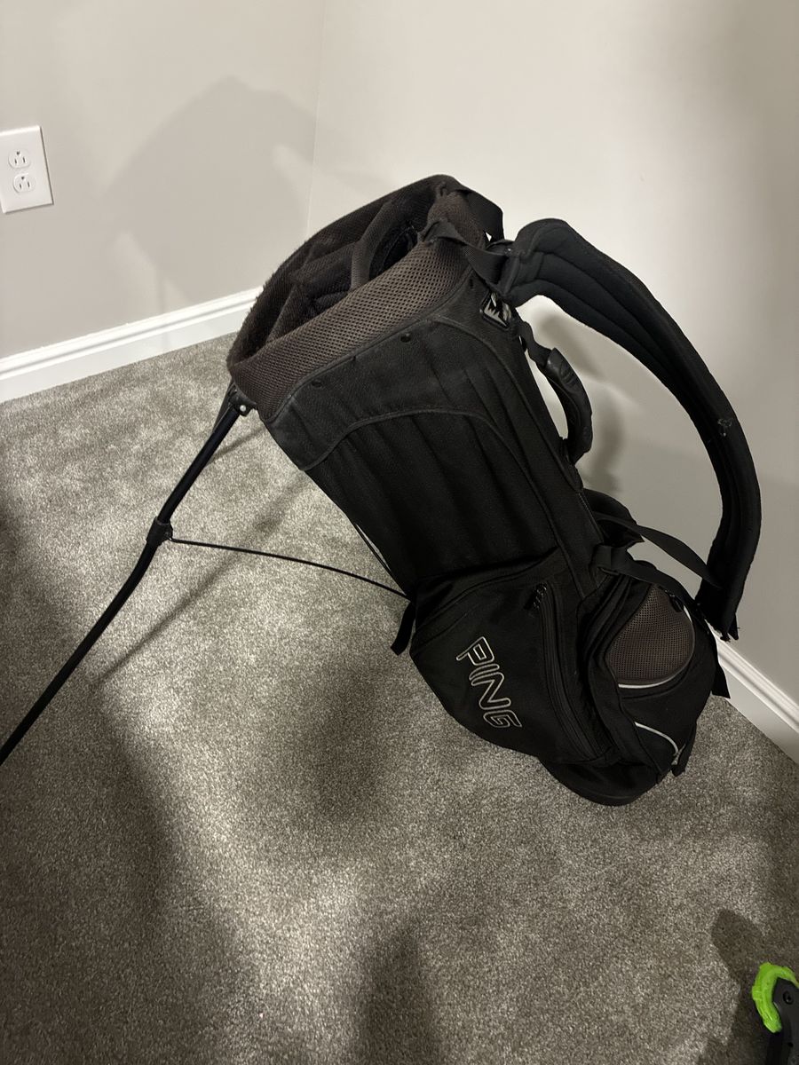 Ping Golf Stand Bag - Excellent Condition