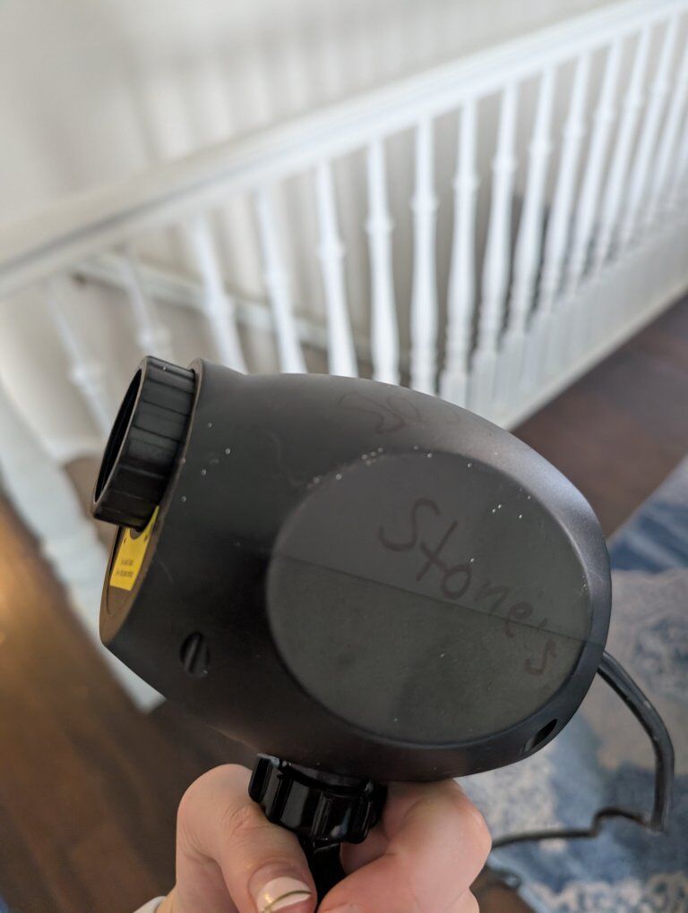 Exterior Home projector - moving snowflakes