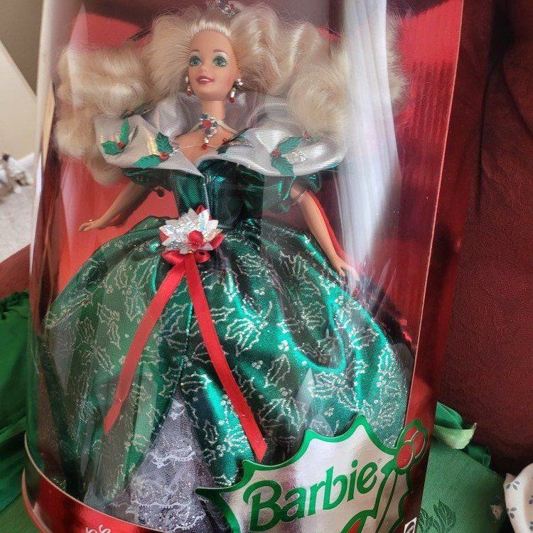 Happy Holidays Barbie Special Edition
