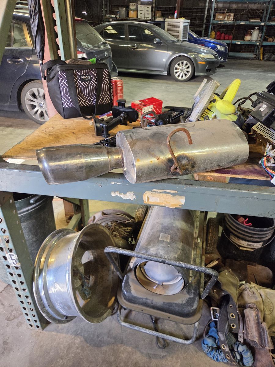 Car muffler