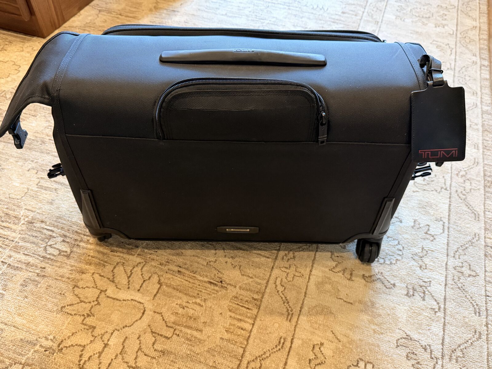 Alpha Garment 4 wheel carry on