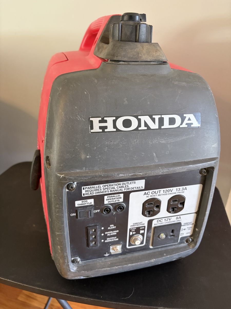 Honda EU 2000i 2000 watt Honda generator