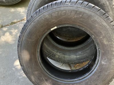 Set of two Michelin defender lt 225/75/16