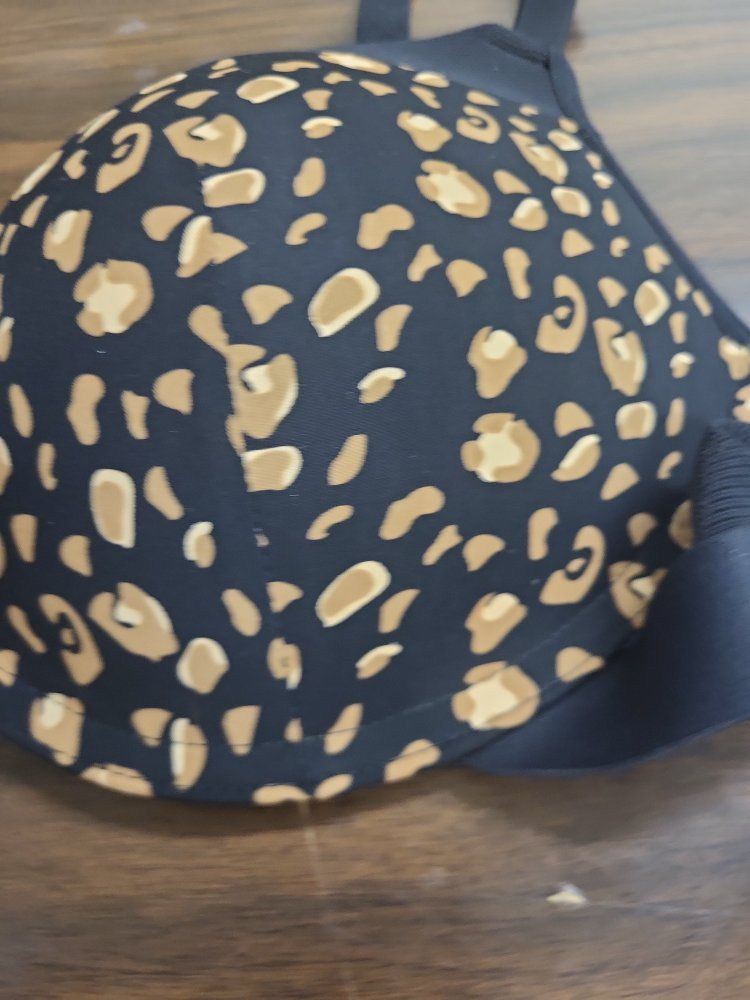 Main image 3