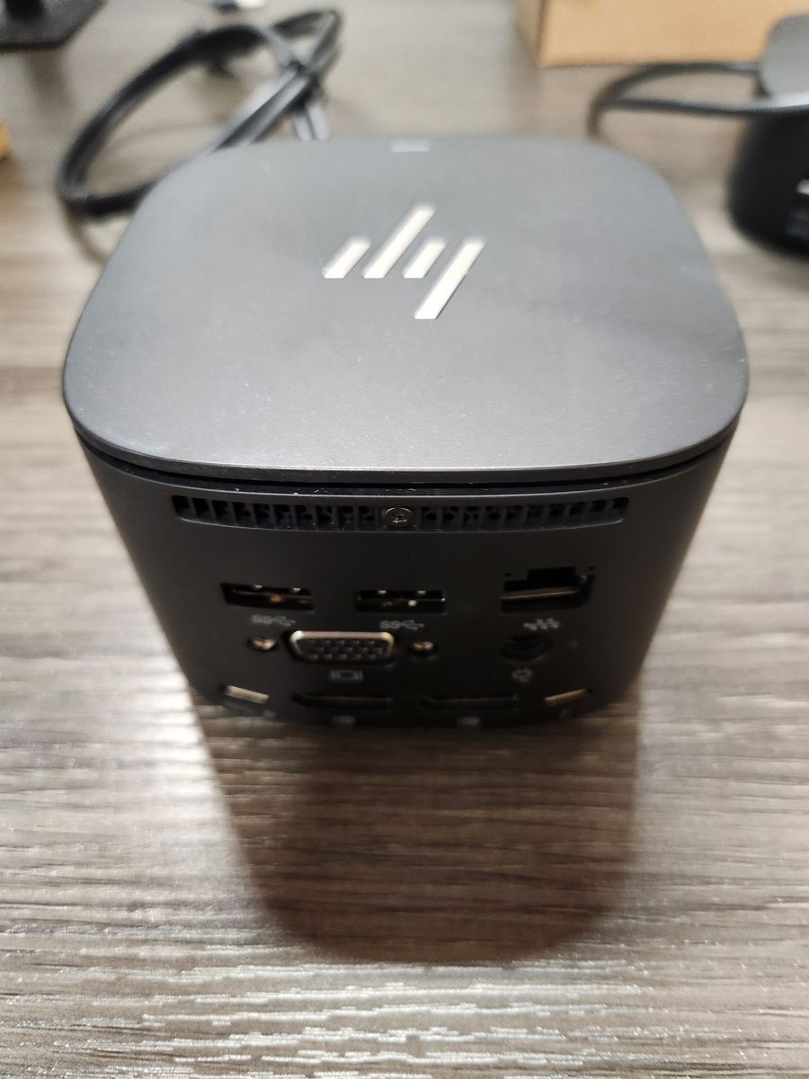 HP Thunderbolt Dock G2 with Combo Cable