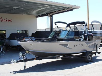 2026 Lund 1775 Adventure Sport