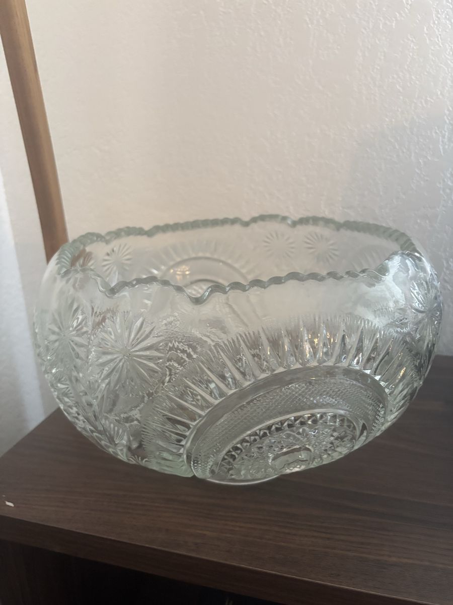 Punch bowl