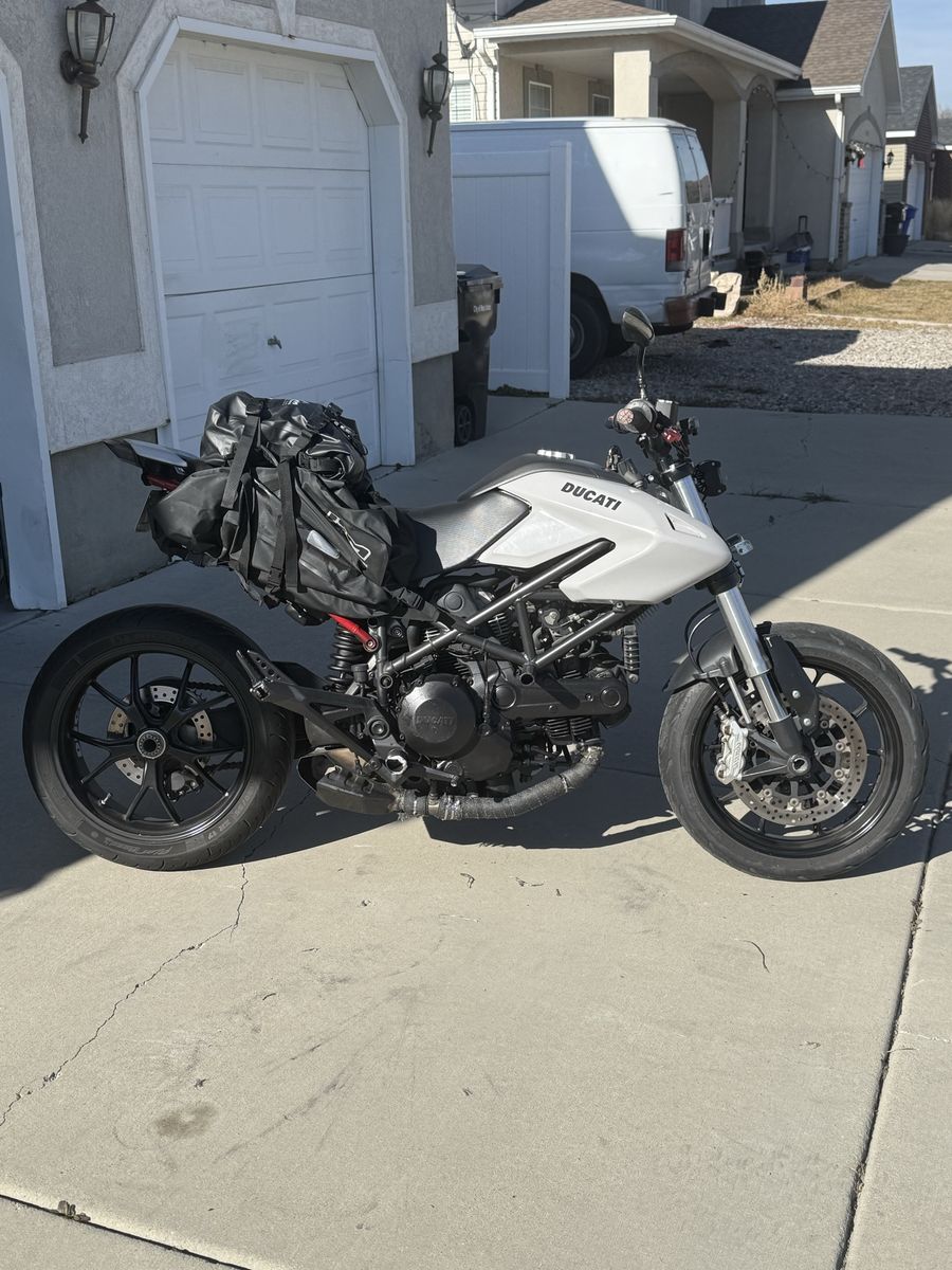 OBO Ducati Hypermotard 796 *mechanic special*